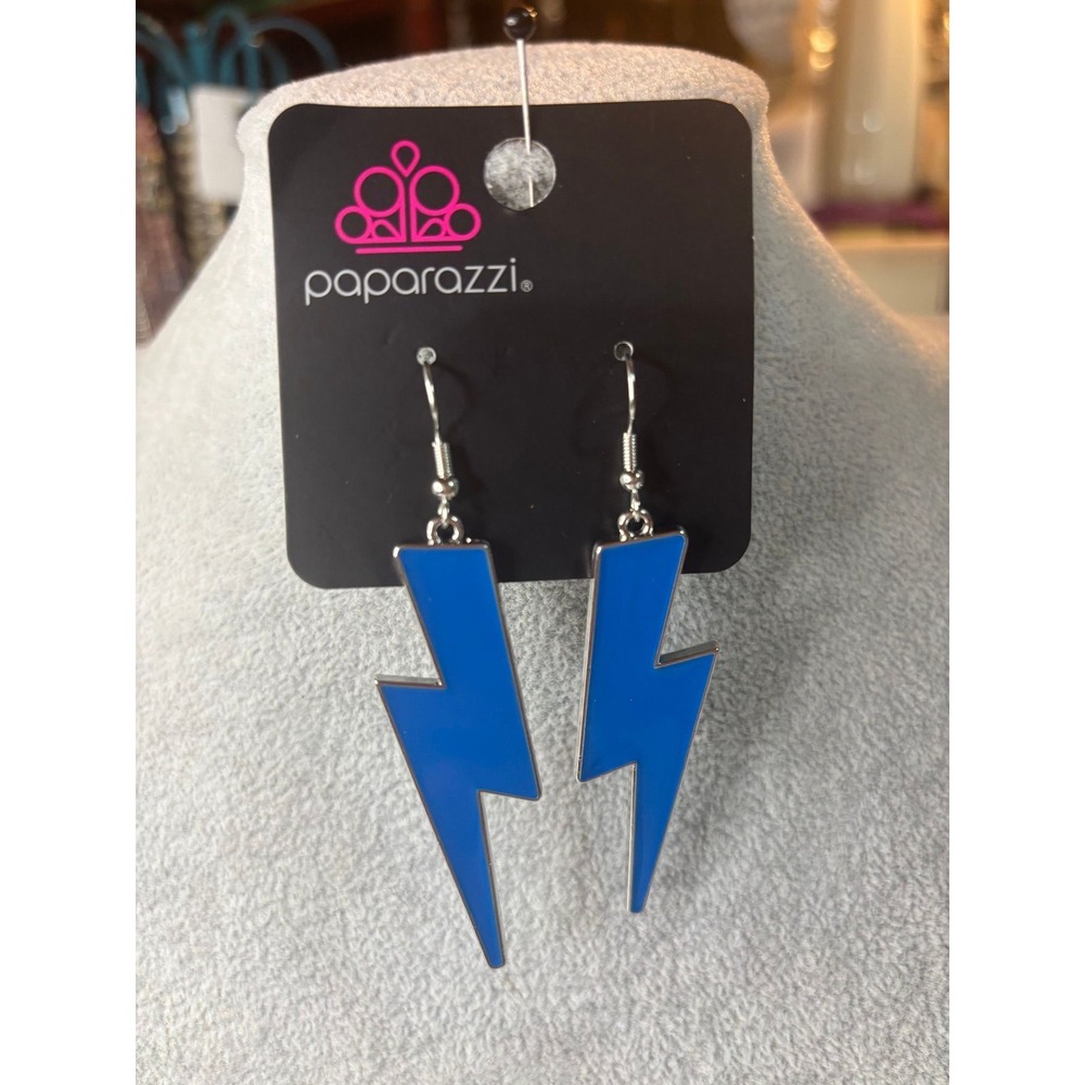 Paparazzi Bold Lighting Bolt Earrings